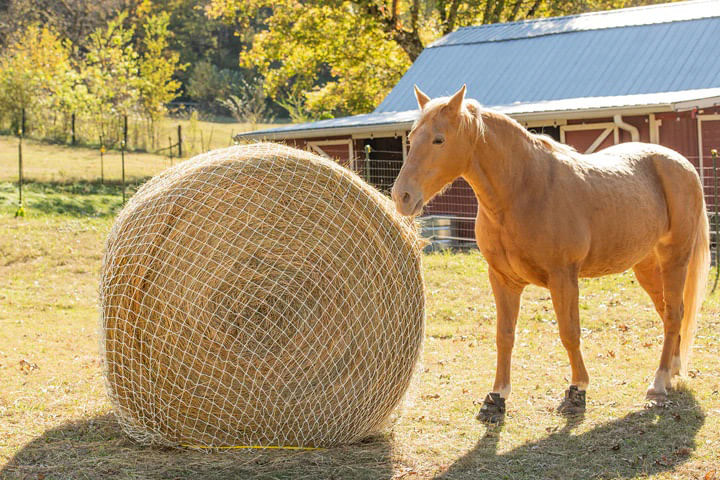 Texas Haynet Heavy Gauge Round Bale Net - Cube 13lbs 