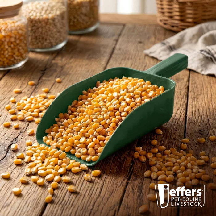 Jeffers Horse & Livestock Feed Scoop, 5 Pint/2.5 Quart - IAU8 - Hunter Green - 5 Pints (2.5 Quarts) - 1 - 12