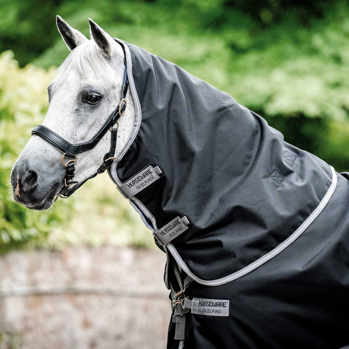 Amigo Bravo 12 Plus Turnout, 250 Gram, Black/Titanium - Jeffers - Horse Supplies > Horse Blankets & Sheets