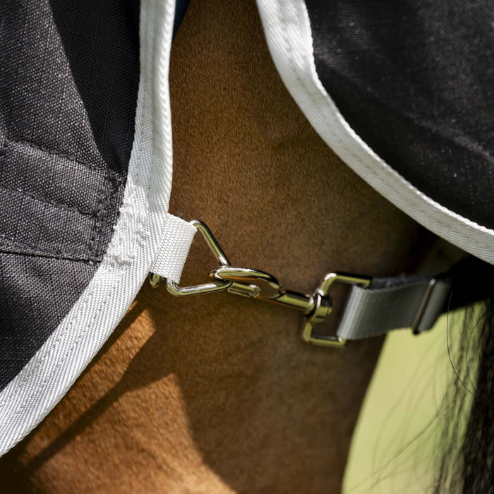 Amigo Ripstop 900D Quarter Horse Plus Turnout Blanket - 200g Medium Weight, Waterproof with Detachable Hood - FOXBE - Black / White Trim - 68" - 4