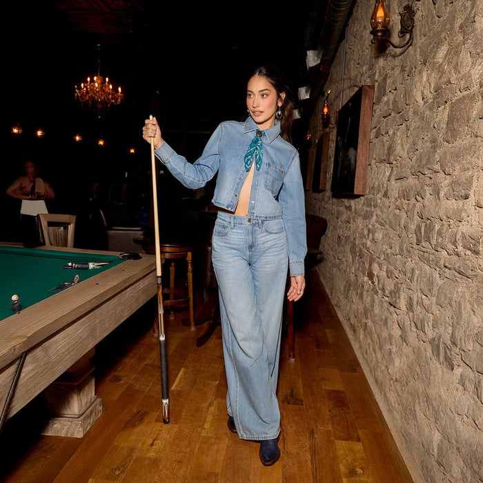 Ariat Women’s Western Cropped Comfort Denim Snap Shirt - AIBNC - Alameda - XSmall - 4