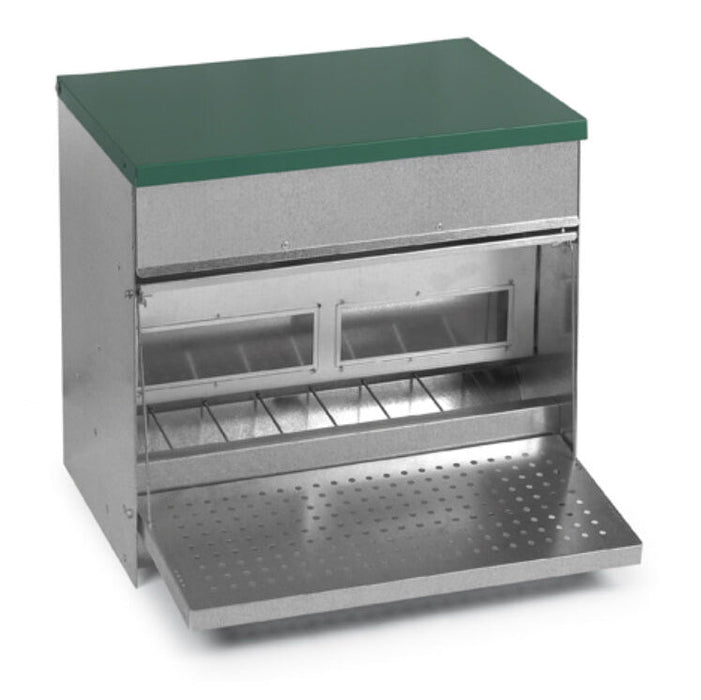 Heavy Duty Covered Treadle Feeder With Lid – 44 lb Capacity for Chickens & Ducks - GAUFG - 16.5"H x 18.5"W x 17.71"L - 1