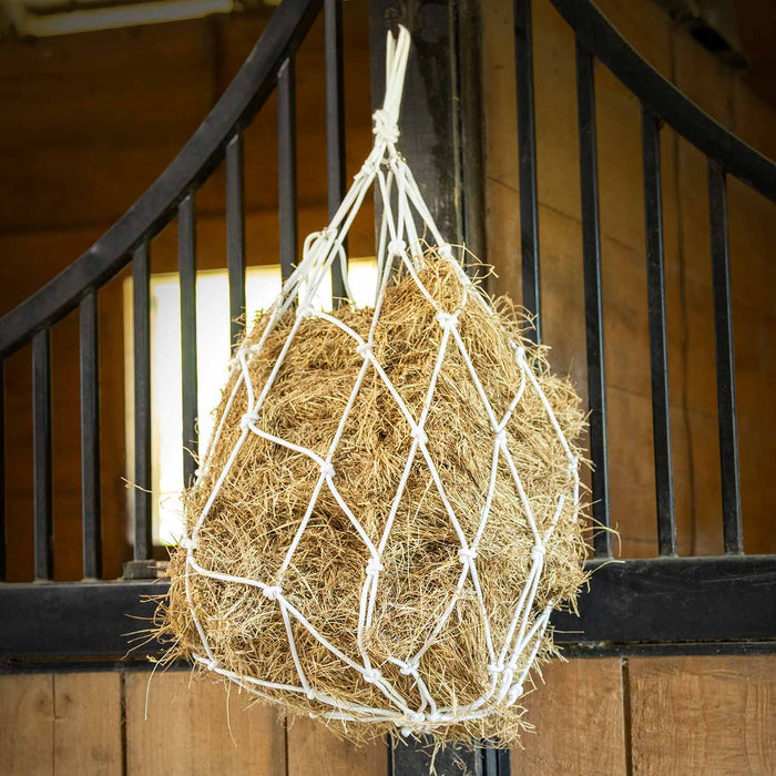 Jeffers Heavy - Duty Cotton Hay Net with 6" x 6" Holes, Holds 1/4 Bale - IABC - 6" x 6" - 1 - 1