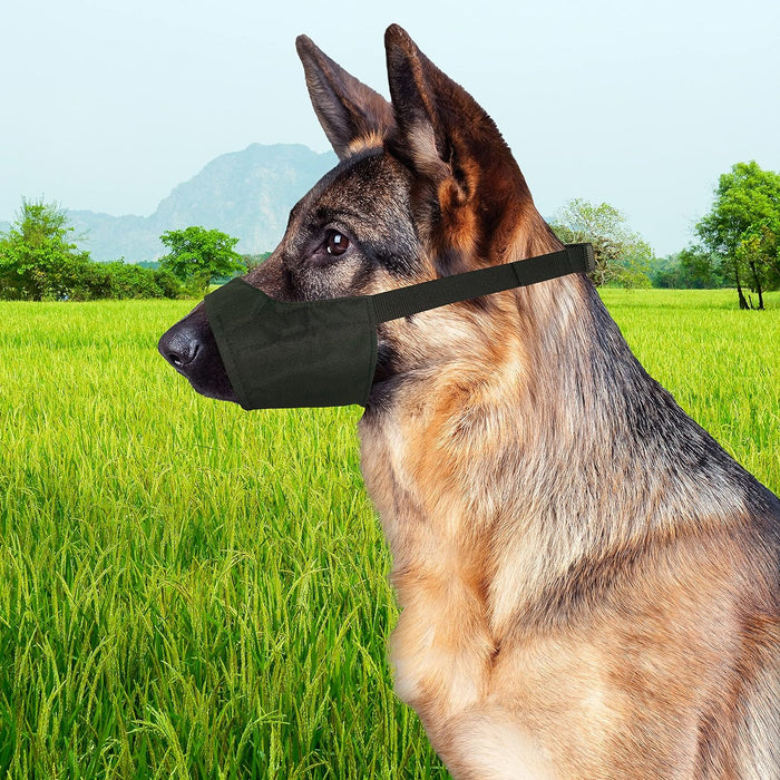 Quick - Fit Dog Muzzle by Four Paws - 39E4 - Size 3 (7¼") - 14