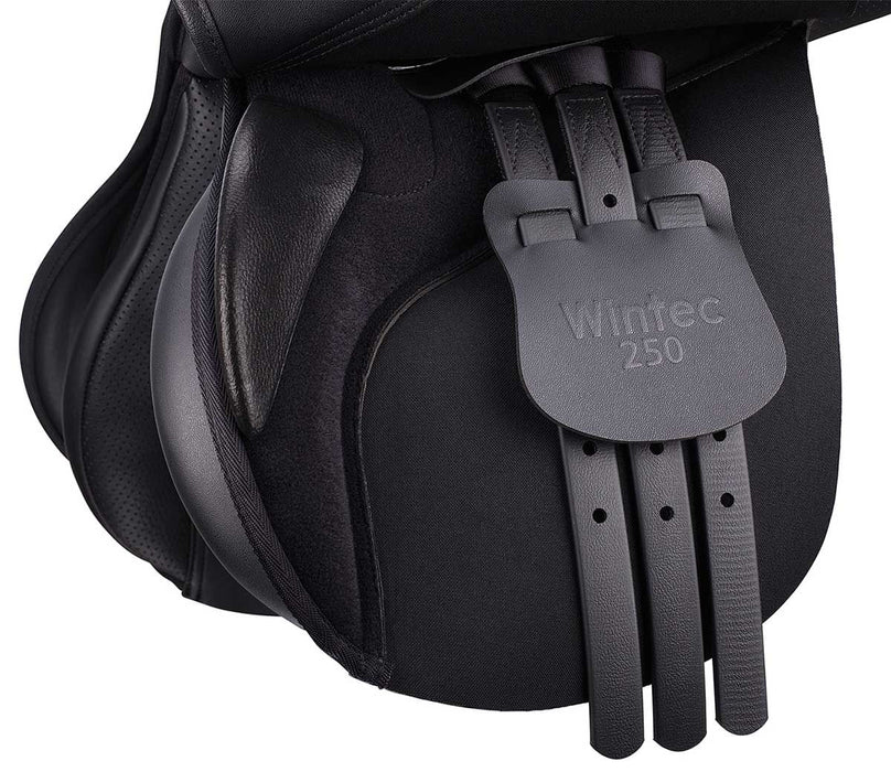 Wintec 250 All Purpose Saddle - Black 17.5 in Seat 